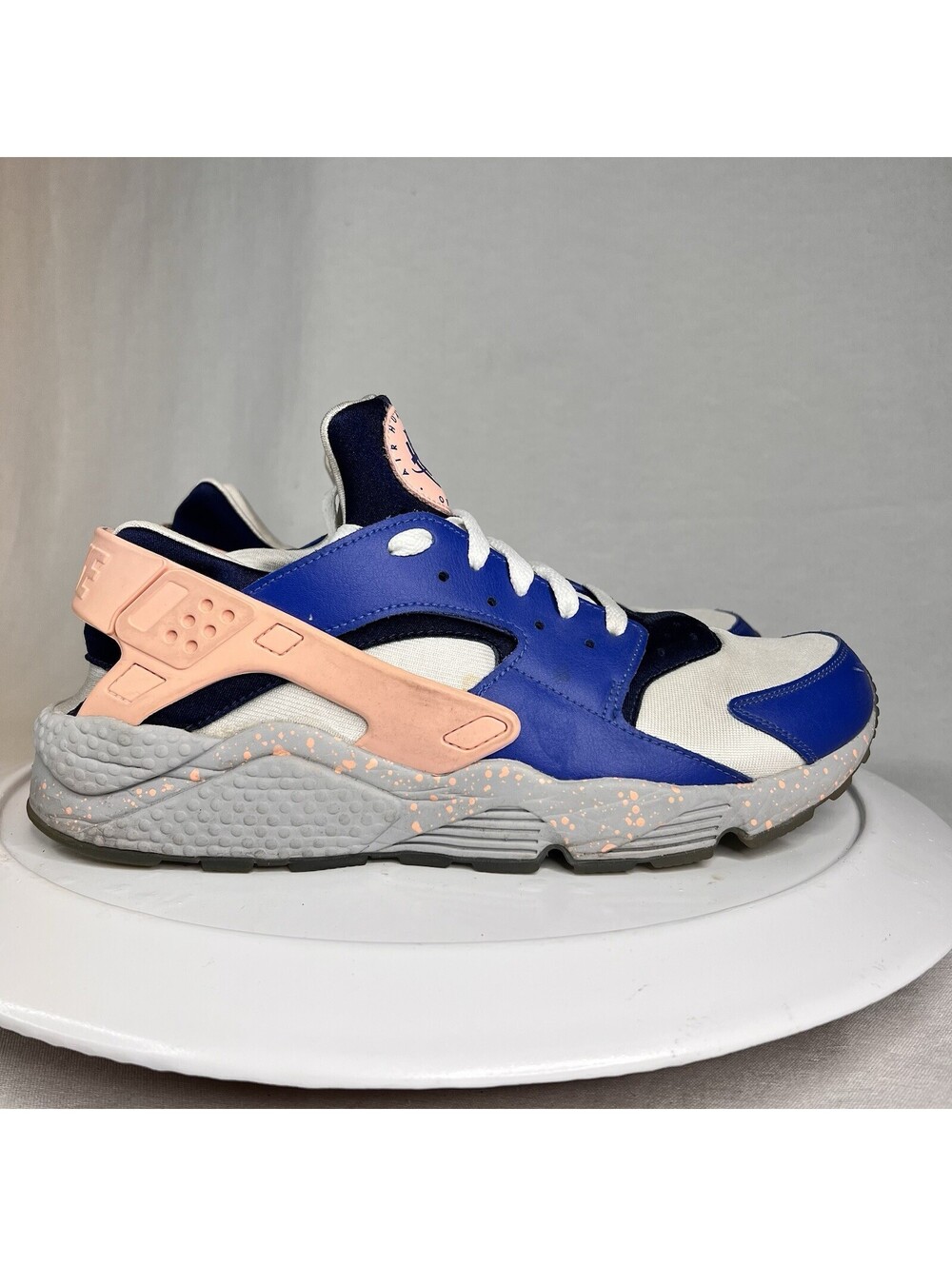 Nike Air Huarache Run Nike ID Blue White Peach 2020 Sz 11 (Fits Like Sz 10)